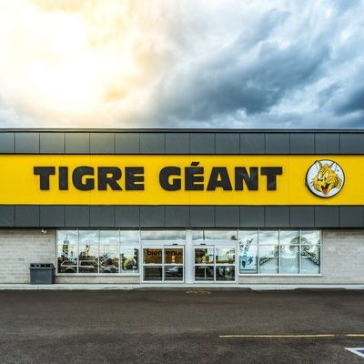 Tigre Géant rugit pour vous à Boisbriand, au Québec!